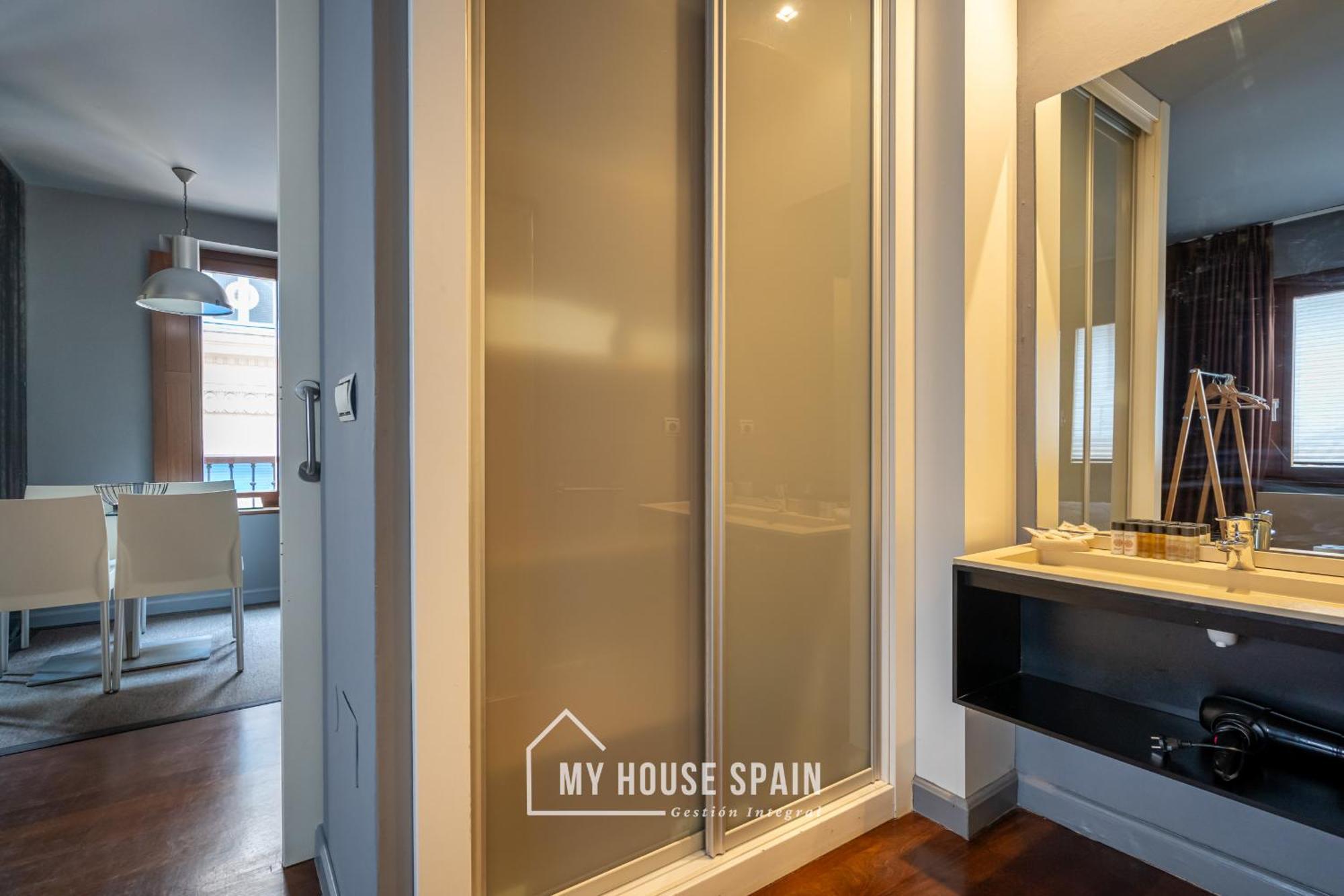 Apartamentos Moros 41 Gijon Bagian luar foto