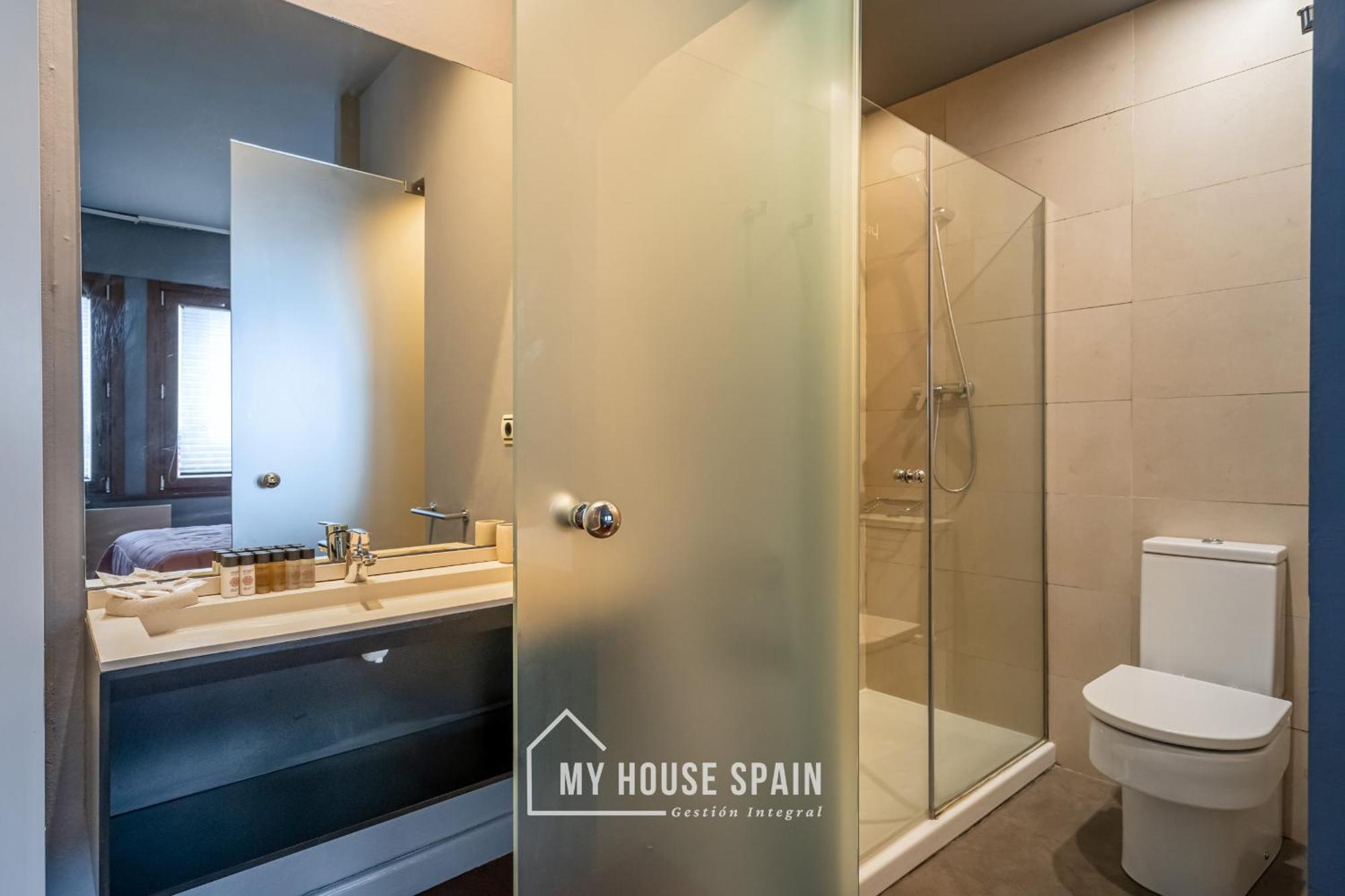 Apartamentos Moros 41 Gijon Bagian luar foto